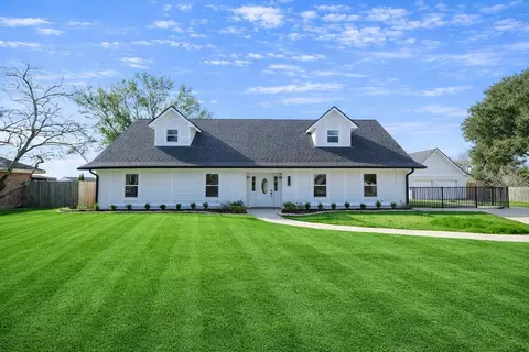 116 Rosedown St, Thibodaux, LA 70301