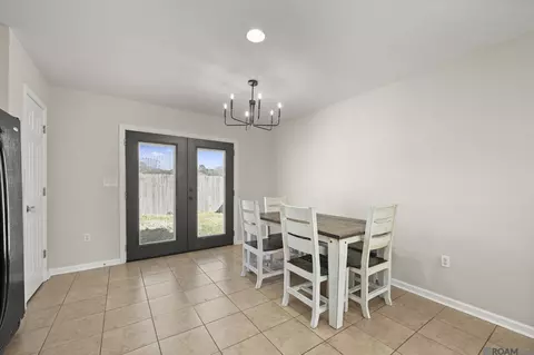 Dining - 13551 Rose Dr, Walker, LA 70785 photo 1 of 1