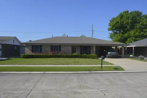 205 S Moss Dr, Houma, LA 70360