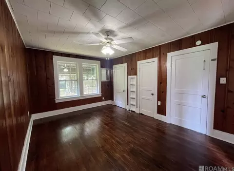 5024 Sherwood St, Baton Rouge, LA 70805