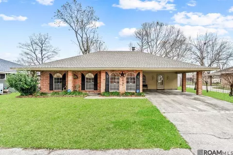 2148 Oak Knoll Dr, Baton Rouge, LA 70815