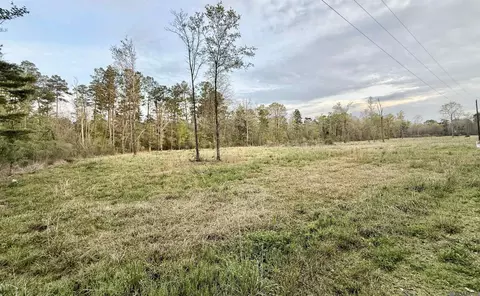 18826 Creole Ln, Livingston, LA 70754