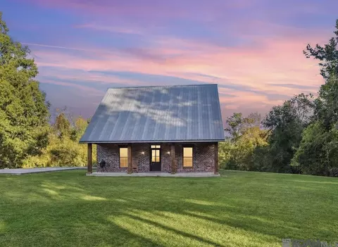 12724 Pittman Rd, Saint Francisville, LA 70775