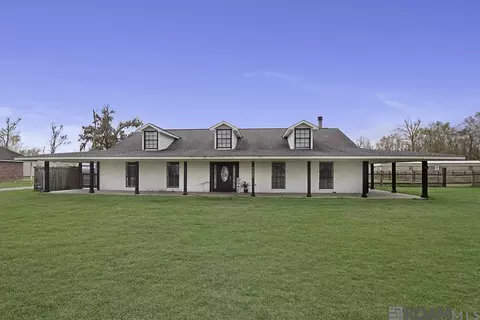 42189 La Hwy 621, Gonzales, LA 70737