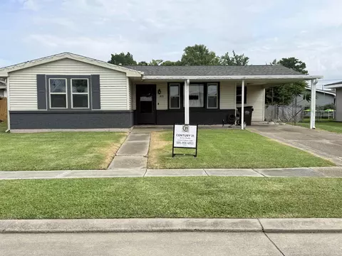 415 Elysian Dr, Houma, LA 70363