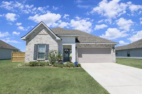 259 Shadow Pointe Rd, Thibodaux, LA 70301