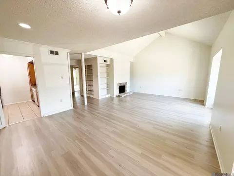 8155 Jefferson Hwy #503, Baton Rouge, LA 70809