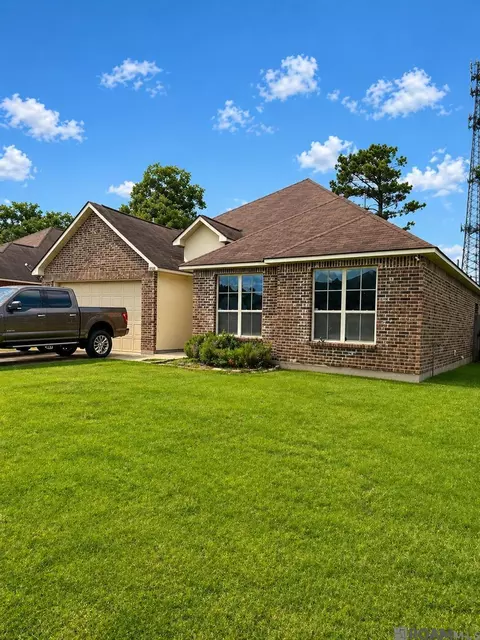 23426 Conifer Dr, Denham Springs, LA 70726