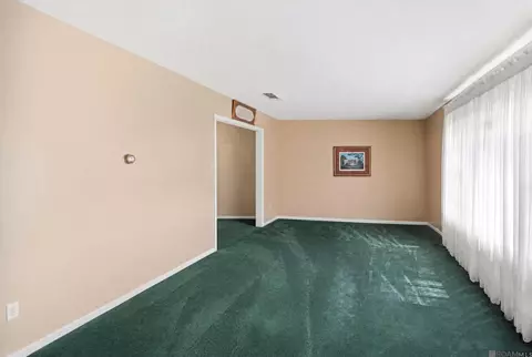 Living - 3803 Buffwood Dr, Baker, LA 70714 photo 3 of 4