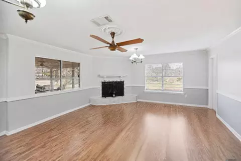 Living - 3803 Buffwood Dr, Baker, LA 70714 photo 1 of 4