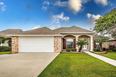 200 Lansdown Dr, Houma, LA 70360