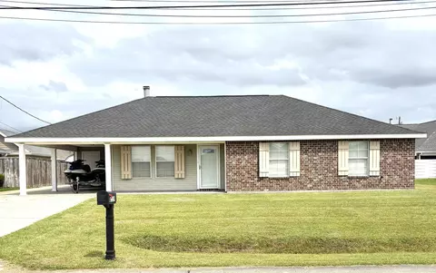 1119 Renee Dr, Thibodaux, LA 70301