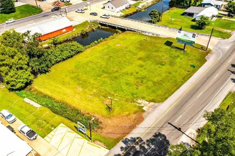 6875 W Main St, Houma, LA 70360