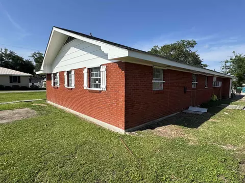Exterior - 126 E 100th St, Cut Off, LA 70345 photo 6 of 6
