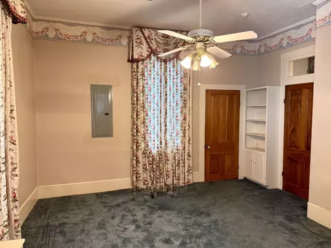 Bedroom - 1005 Main St, Patterson, LA 70392 photo 2 of 3