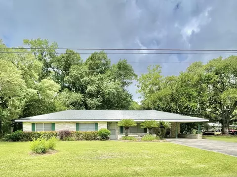 301 Lirette St, Houma, LA 70360