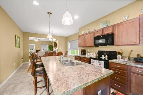 Kitchen - 13567 Arnold Rd, Walker, LA 70785 photo 1 of 1