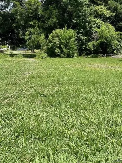 292 Grand Caillou Rd, Houma, LA 70363