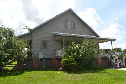 Exterior - 288 E 40th St, Cut Off, LA 70345 photo 4 of 14