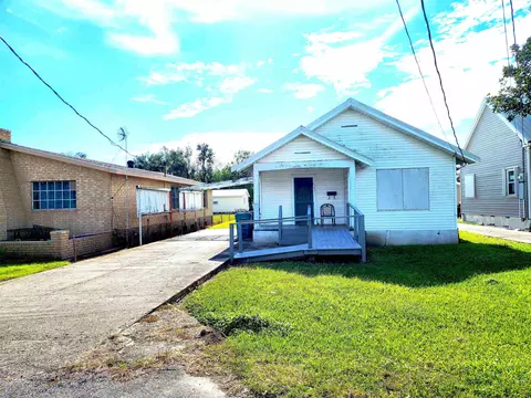 145 Lefort Ln, Golden Meadow, LA 70357