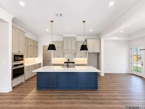 Kitchen - 15952 J Baughman Aly, Walker, LA 70785 photo 3 of 8