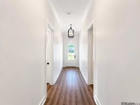 Entry Way - 15952 J Baughman Aly, Walker, LA 70785 photo 2 of 3