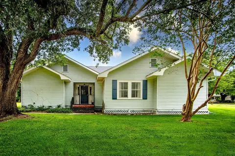 217 Crescent Blvd, Houma, LA 70360