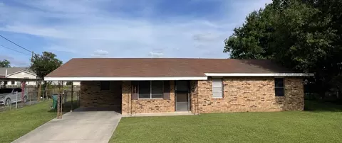 573 St Louis St, Raceland, LA 70394