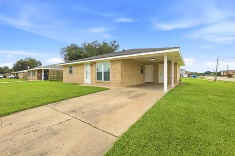 71 Kirkglen Loop, Houma, LA 70363