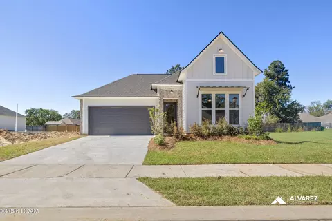 6844 Garden Hill Dr, Baton Rouge, LA 70817