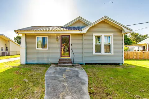 211 Hellier St, Houma, LA 70363