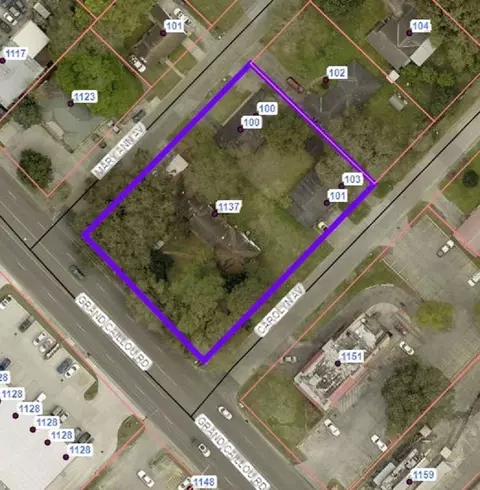 1137 Grand Caillou Rd, Houma, LA 70363