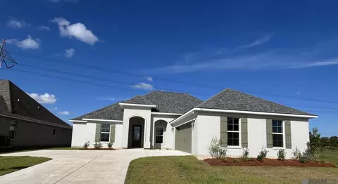 1332 Lakehaven Dr, Gonzales, LA 70737