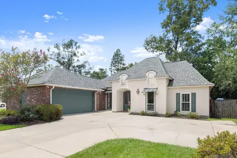 19017 Poujeaux Ave, St. George, LA 70817