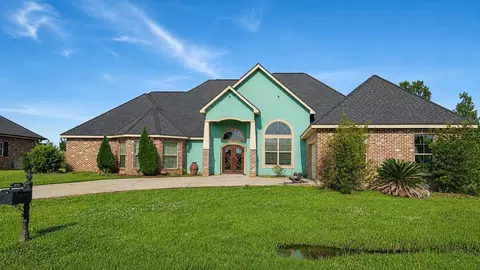 13467 Sugar Estates St, Vacherie, LA 70090