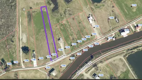 1794 Doctor Beatrous Rd, Theriot, LA 70397