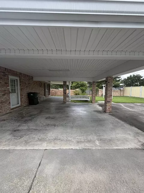 Exterior - 54 Cobblestone E, Houma, LA 70360 photo 3 of 3
