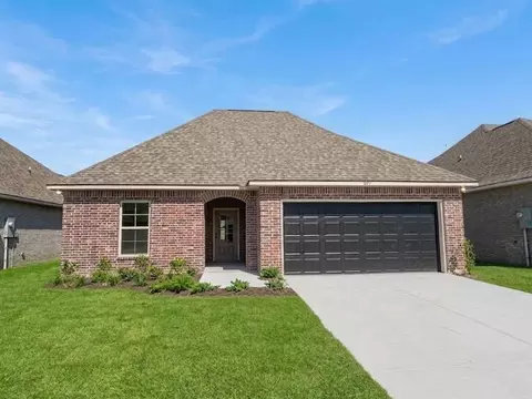 267 Sophie Dr, Houma, LA 70364