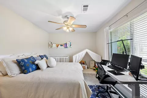 Bedroom - 110 Sanctuary Dr, Slidell, LA 70458 photo 3 of 4