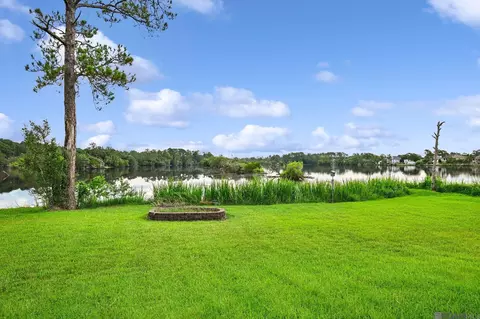 Exterior - 110 Sanctuary Dr, Slidell, LA 70458 photo 7 of 8