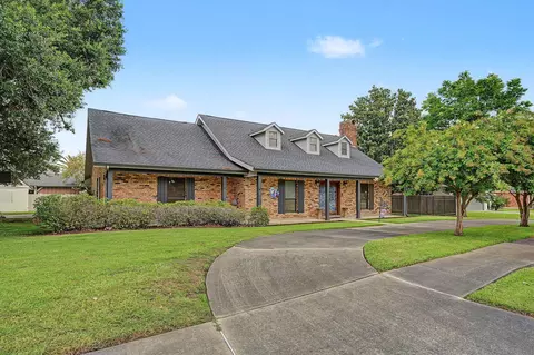 1616 St Charles St, Houma, LA 70360
