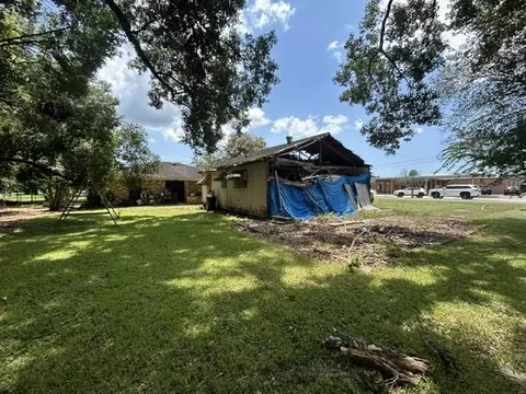 1306 3rd St, Patterson, LA 70392 photo 4