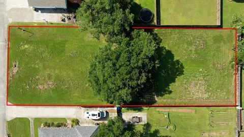 5735 Jessica Lynn Dr, Houma, LA 70364