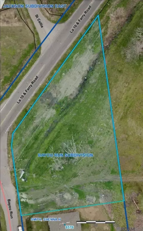 8576 Bayou Run Dr, New Roads, LA 70760