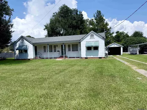 608 W End Dr, New Roads, LA 70760