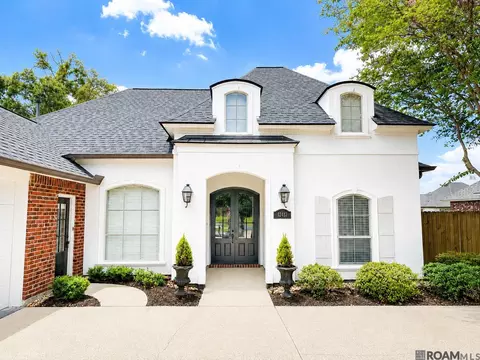 12417 Plantation Creek Dr, Geismar, LA 70734