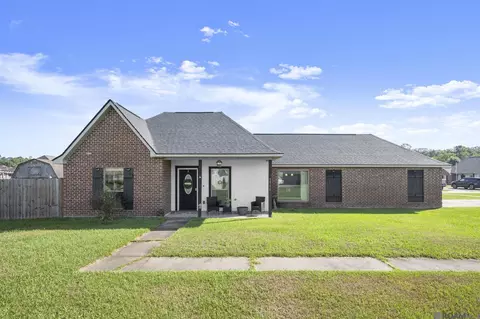 34276 Hawks Cv, Denham Springs, LA 70706