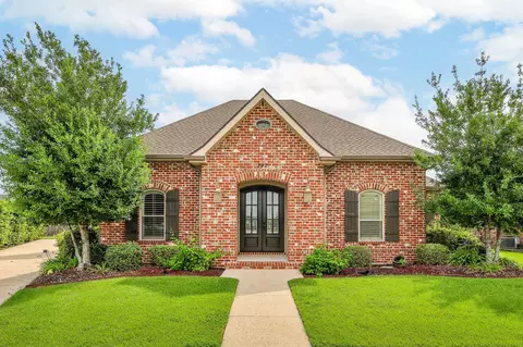 242 Jaden Ln, Houma, LA 70360