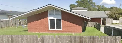 2002 B Deborah St # A, Houma, LA 70360