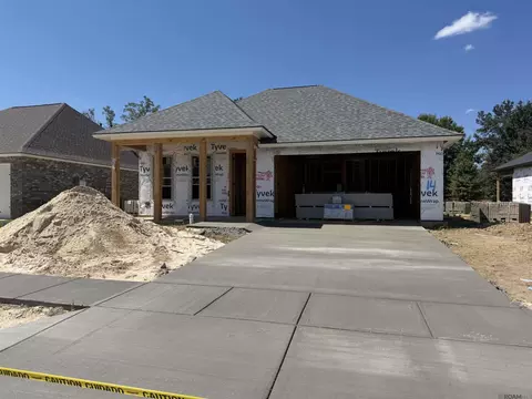 12097 Clare Ct, Geismar, LA 70734